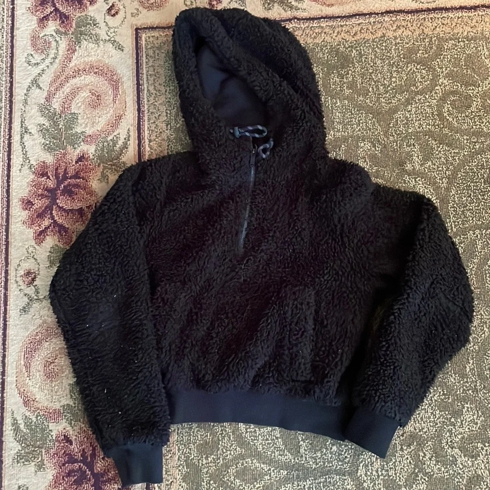 lululemon athletica Black Fleece Hoodie Sweater - Picture 1 of 2